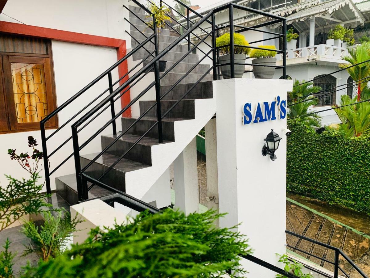 Sam'S Guest House Unawatuna Bagian luar foto