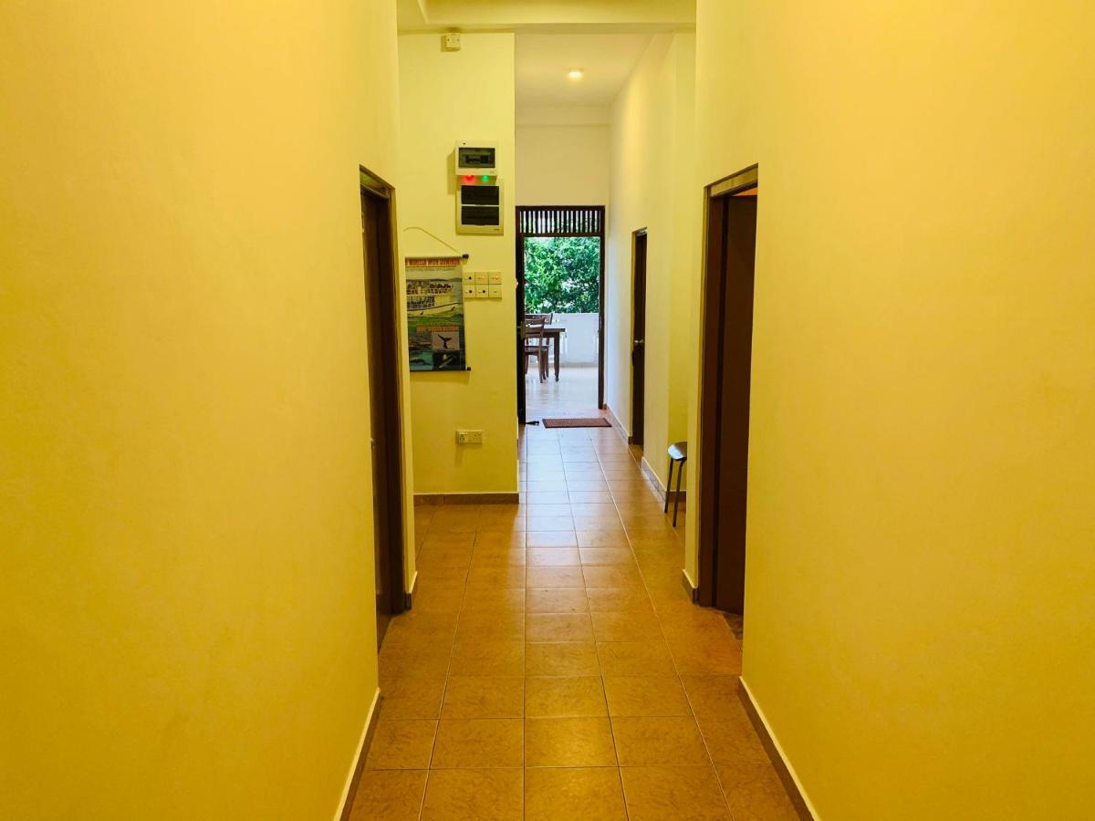 Sam'S Guest House Unawatuna Bagian luar foto