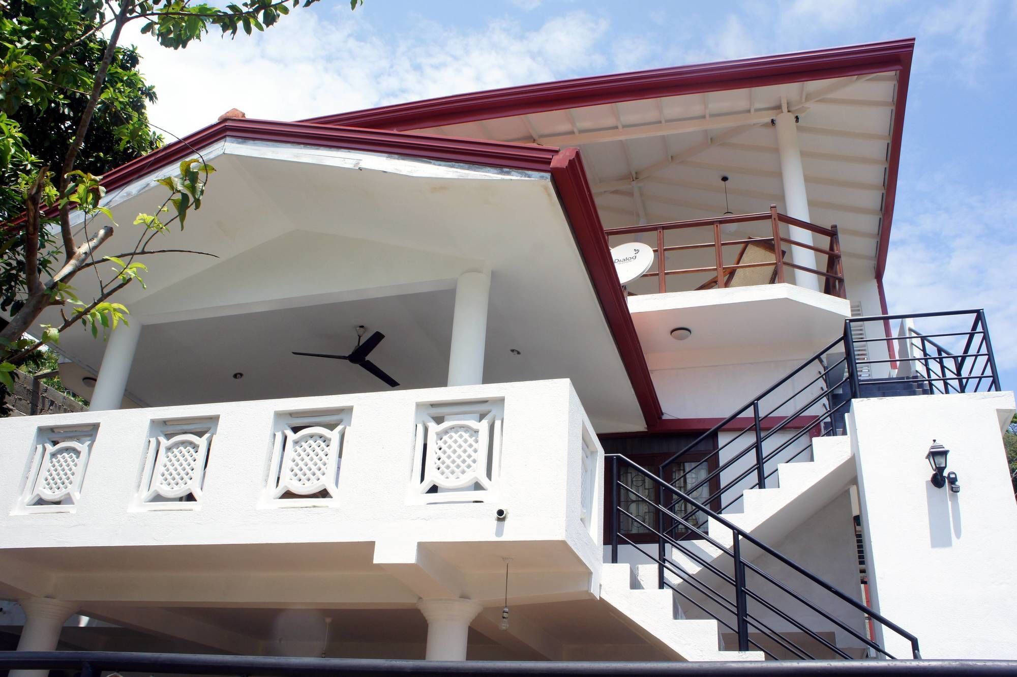 Sam'S Guest House Unawatuna Bagian luar foto